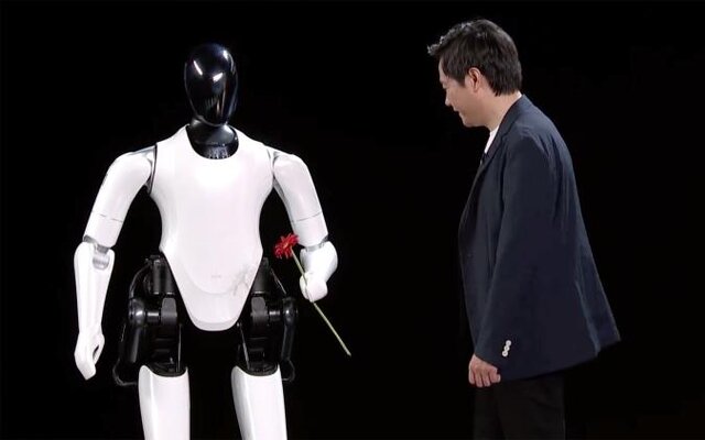 "شیائومی" از یک ربات انسان‌نما رونمایی کرد