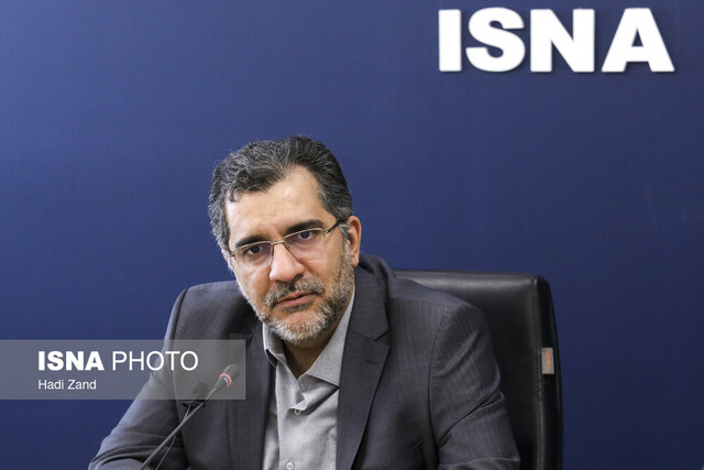 اجرای برنامه «رشد تولید» و «توسعه صادرات» در دستور کار صندوق نوآوری/اعطای وام اشتغال به شرکتها