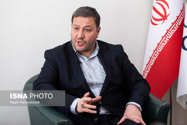 قاچاق سازمان‌یافته سوخت در کشور/ خودروهای بی‌کیفیت داخلی عامل هدرفت منابع