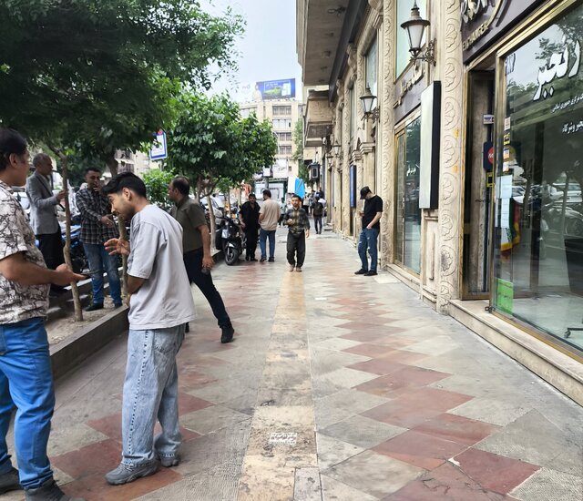 دلار در بازار آزاد چند؟