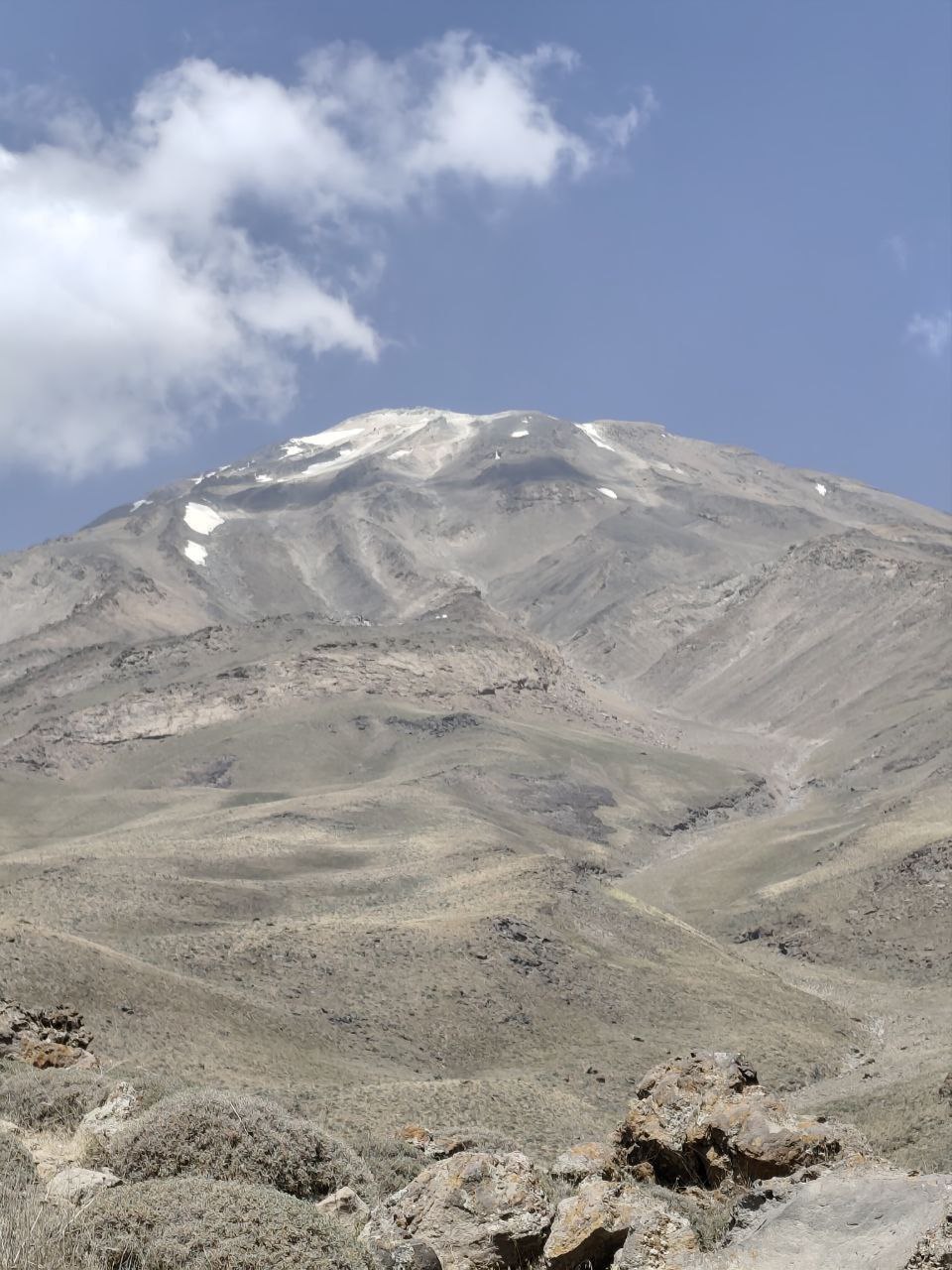 نشانهای از فعالیت آتشفشانی در دماوند مشاهده نمیشود