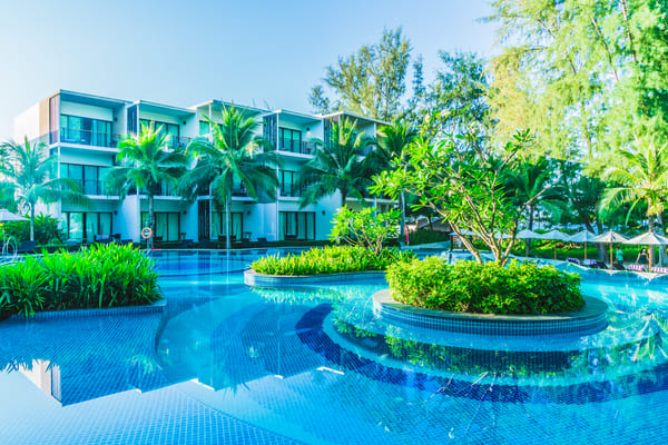 چرا تقاضا برای باغ‌ویلا در حال افزایش است؟