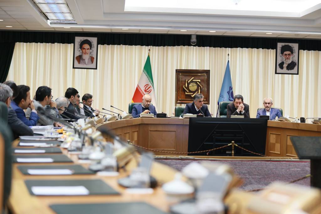 تشکیل جلسه هماهنگی تیم اقتصادی دولت در بانک مرکزی/ سیاستهای ارزی، تجاری و معیشتی مردم بررسی شد تشکیل جلسه هماهنگی تیم اقتصادی دولت در بانک مرکزی/ سیاستهای ارزی، تجاری و معیشتی مردم بررسی شد