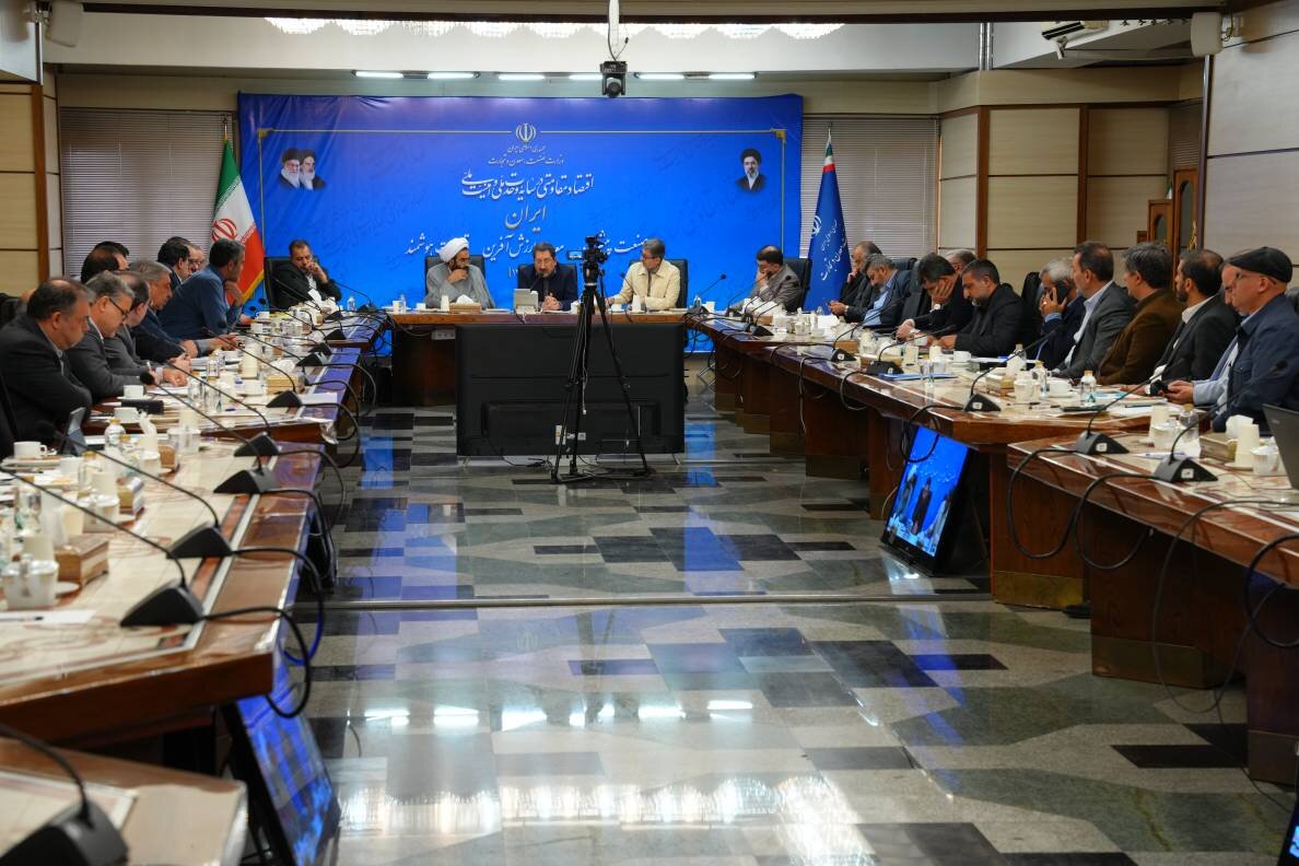 بازسازی جهادی فولاد مبارکه با جدیت ادامه دارد