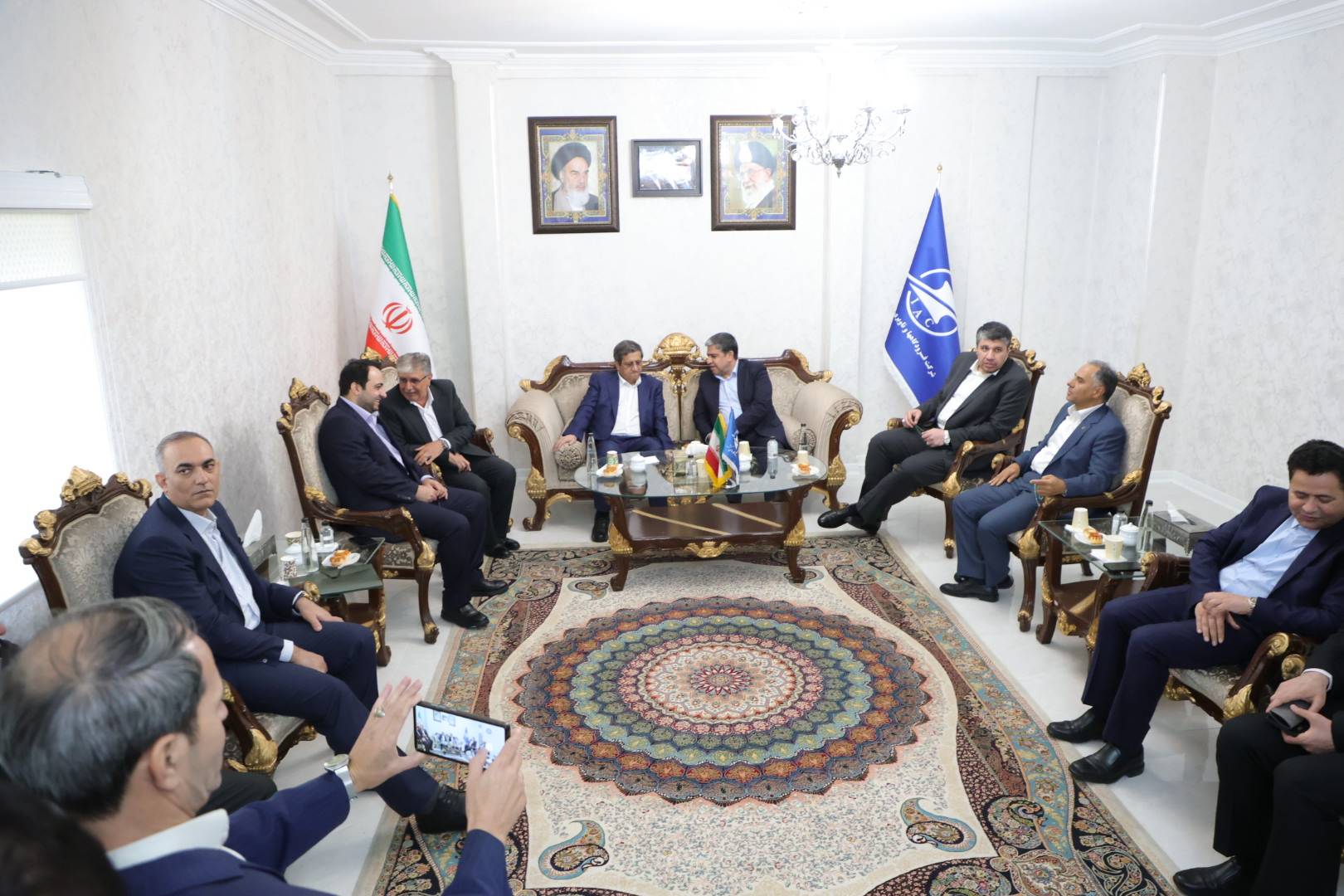 رئیسکل بانک مرکزی وارد اردبیل شد رئیسکل بانک مرکزی وارد اردبیل شد